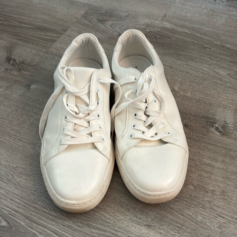 Men’s barely used Banana Republic Shoes